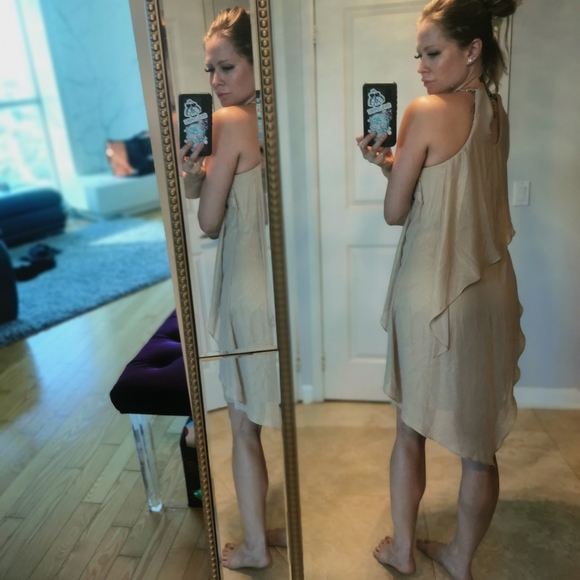 Le chateau dress - Picture 9 of 14